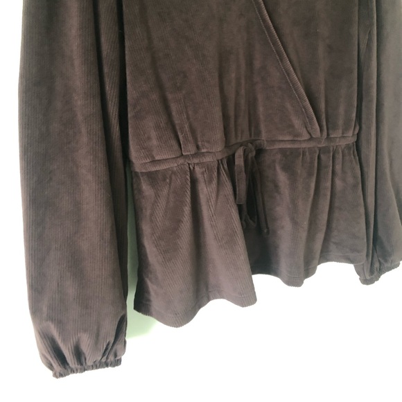 Madewell Velour Peblum Top - Picture 4 of 7